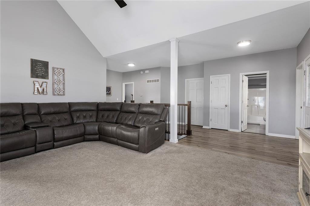 7357 Valley View Circle Property Photo 8