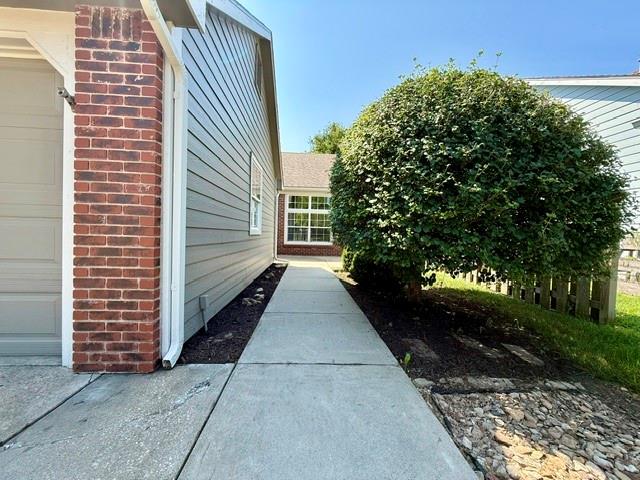 4711 Hearthside Drive Property Photo 3
