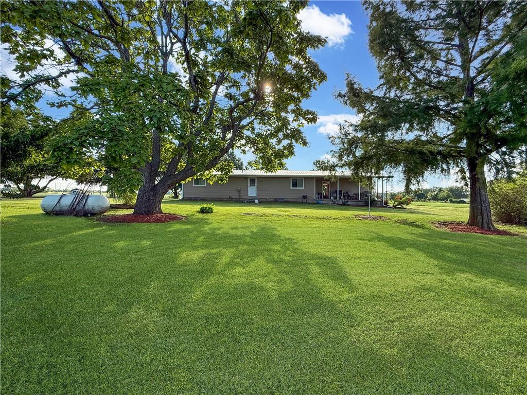 5555 Kinnamon Road Property Photo 4