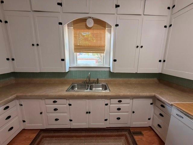 729 E 4th Street Property Photo 6