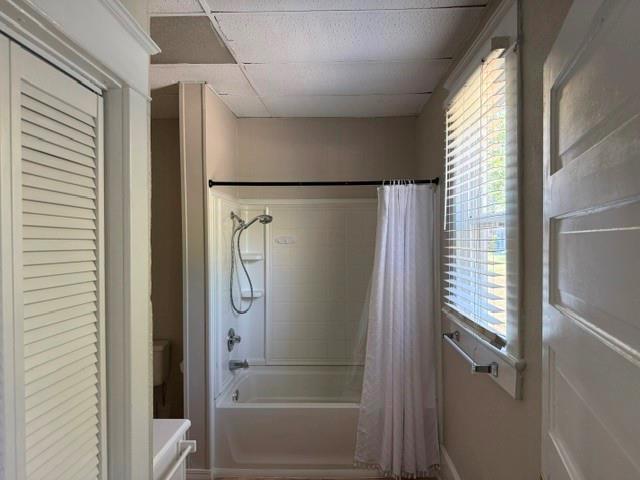 729 E 4th Street Property Photo 8