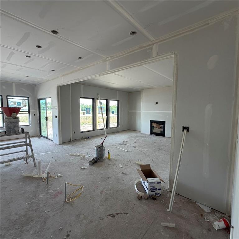 2363 Foxtail Drive Property Photo 4