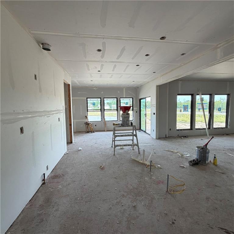 2363 Foxtail Drive Property Photo 5