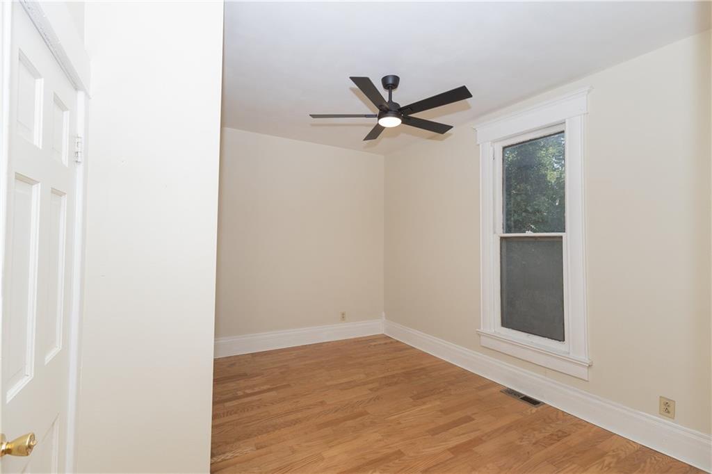 1621 Appleton Street Property Photo 11
