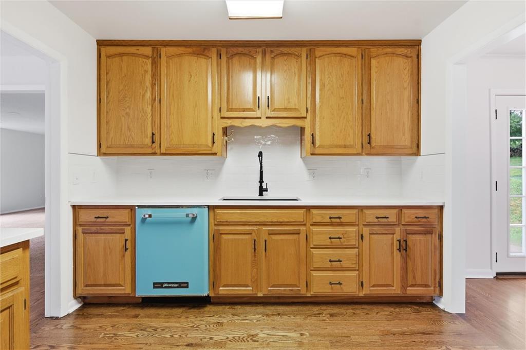 1208 W 33rd Street Property Photo 11