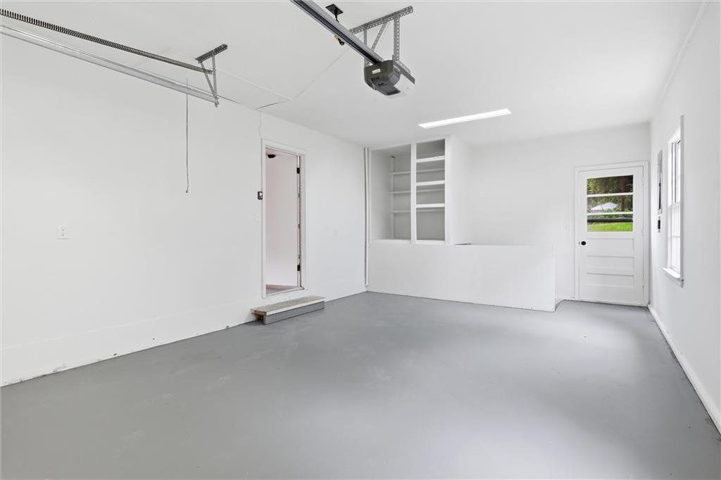 1208 W 33rd Street Property Photo 25