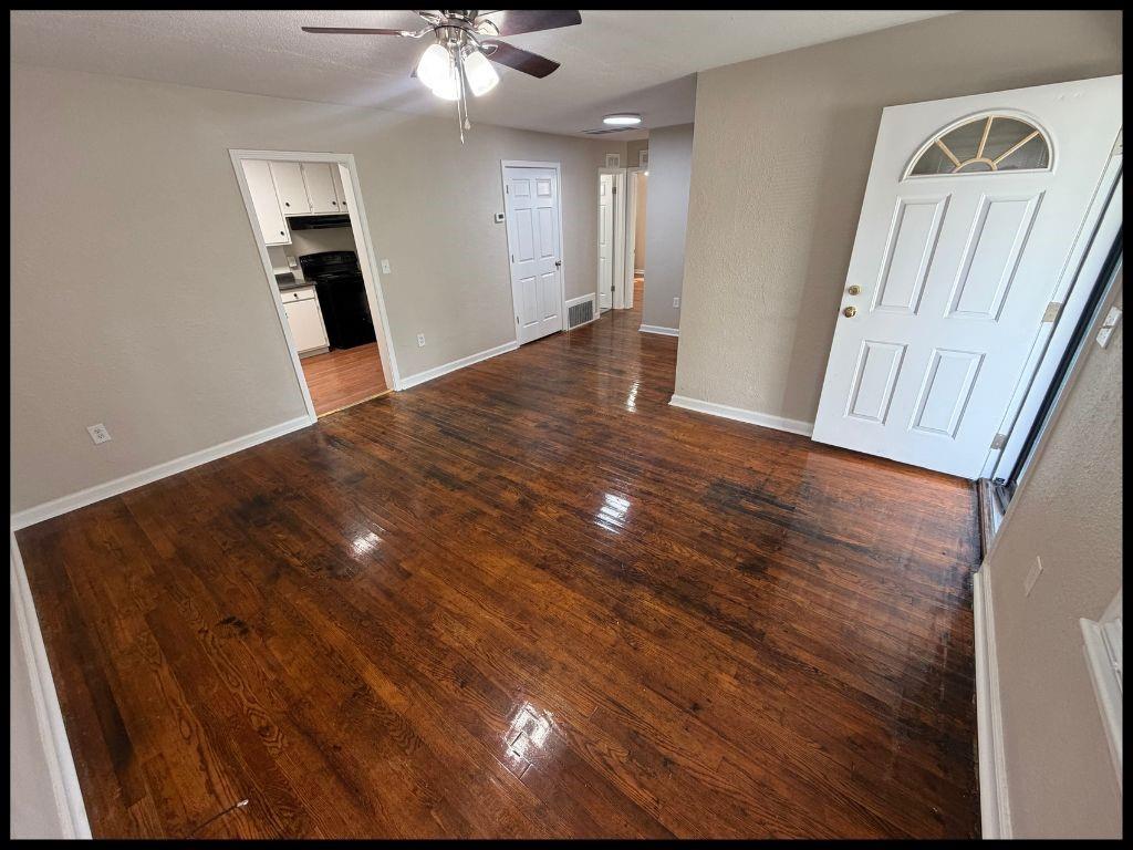 411 9th Street Property Photo 8
