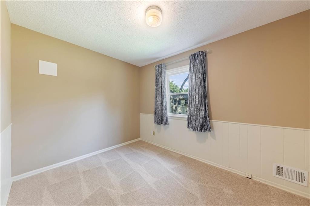 9909 Knox Drive Property Photo 29