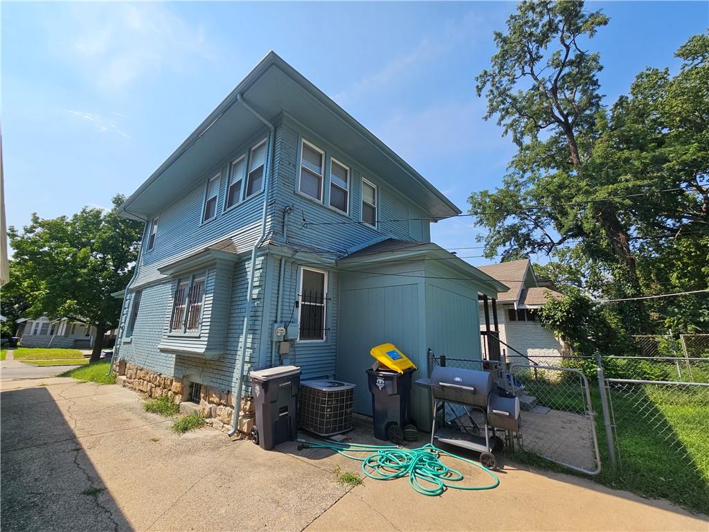 4027 Agnes Avenue Property Photo 37