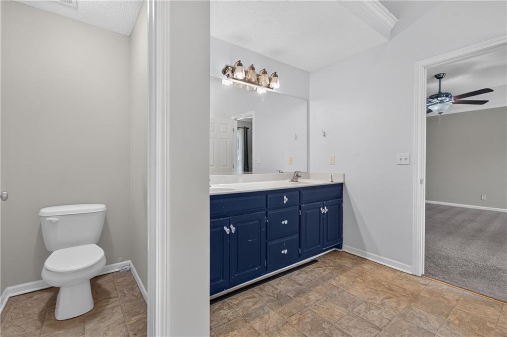 1003 Colonial Drive Property Photo 25