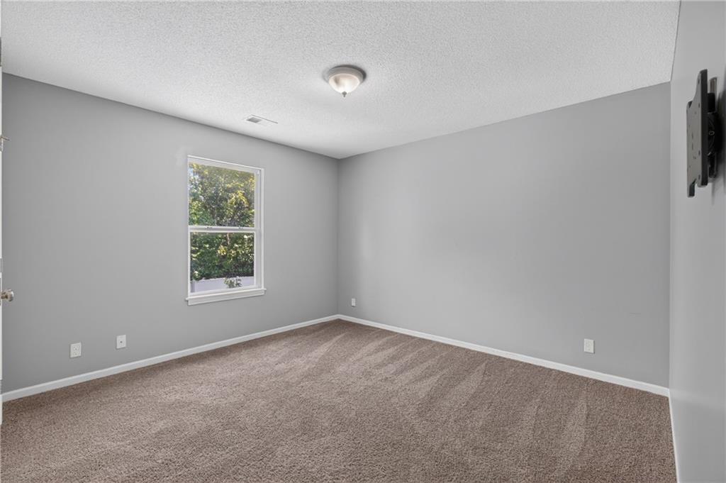 1003 Colonial Drive Property Photo 32