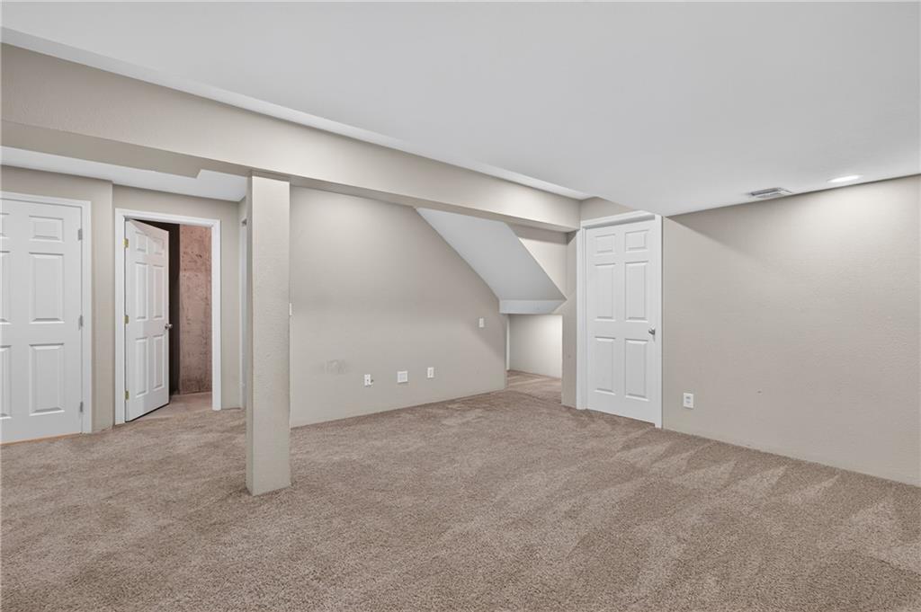 1003 Colonial Drive Property Photo 37