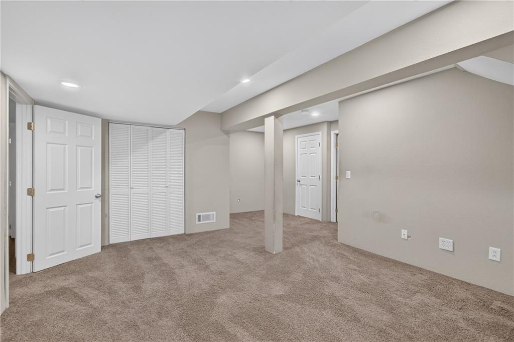 1003 Colonial Drive Property Photo 38