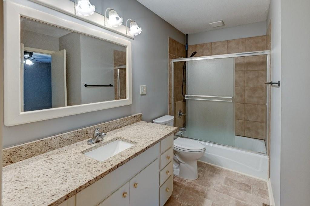 3913 S Milton Drive Property Photo 19