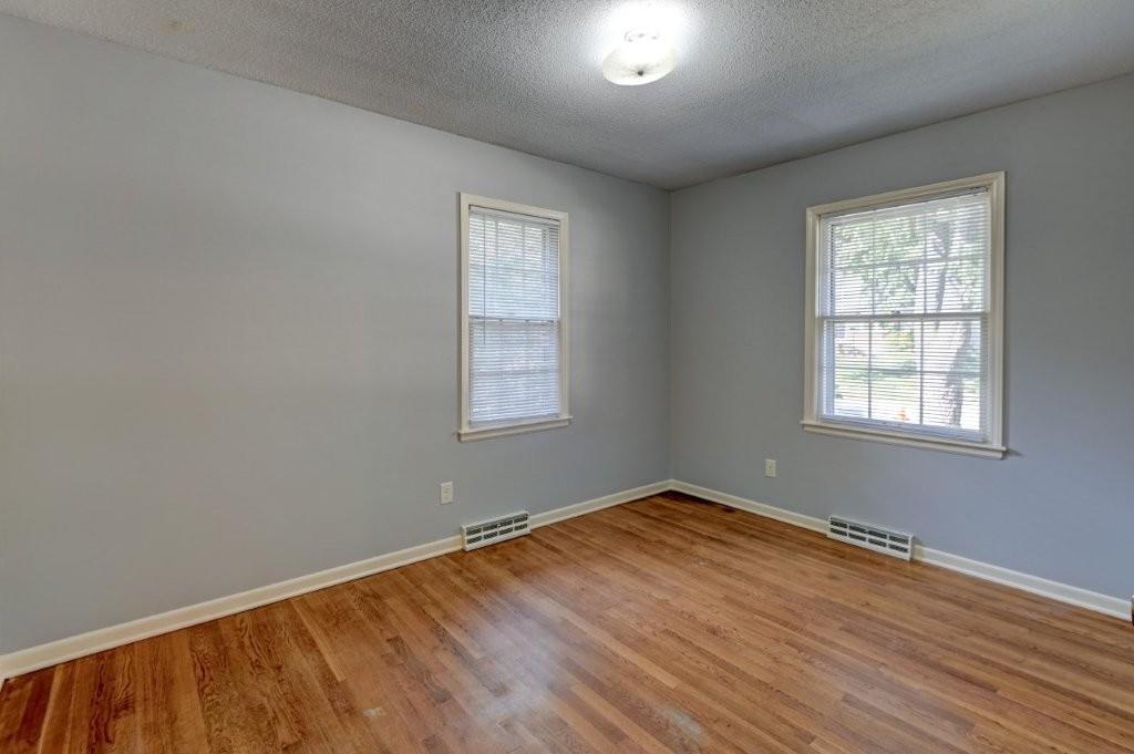 3913 S Milton Drive Property Photo 23