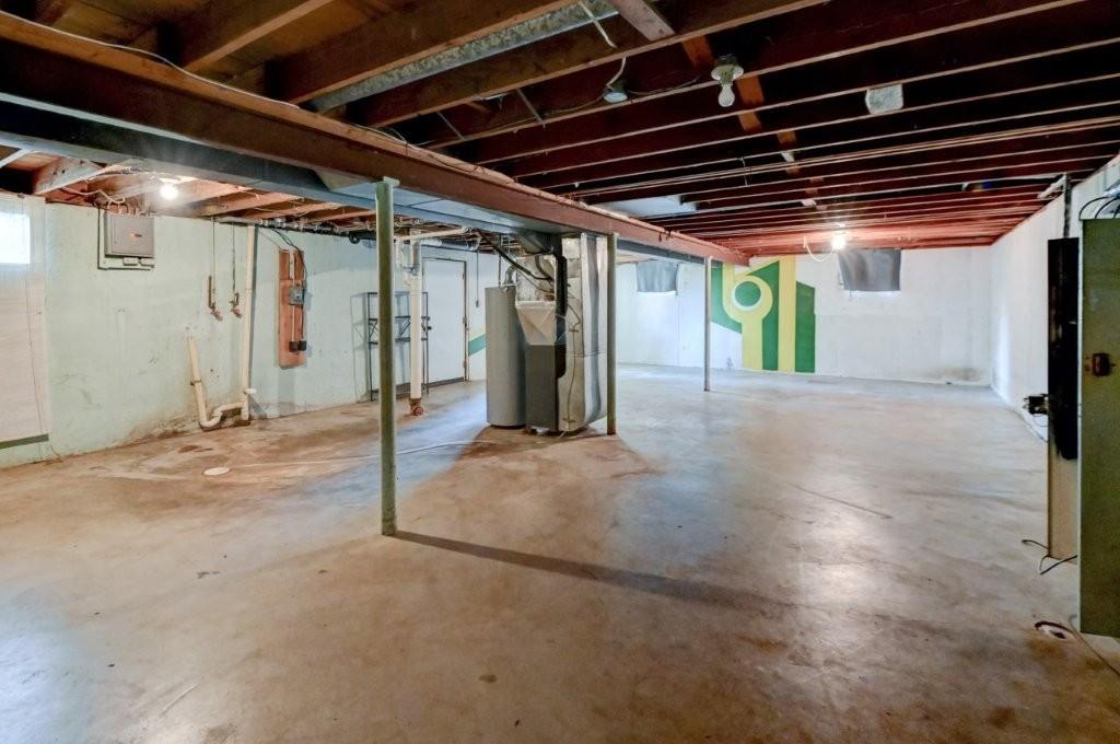 3913 S Milton Drive Property Photo 33