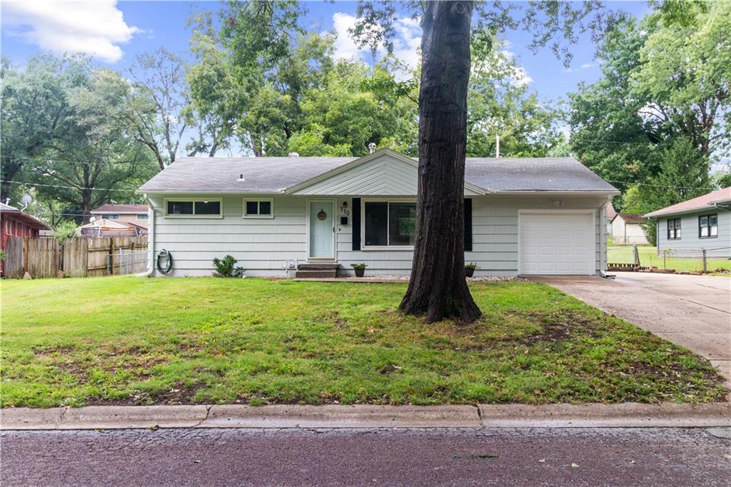 110 Manor Drive Property Photo 3
