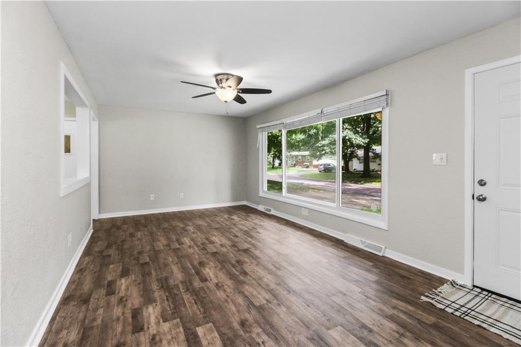 110 Manor Drive Property Photo 6