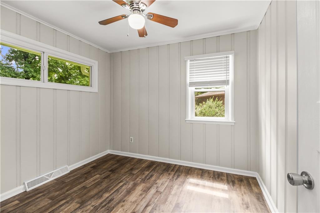 110 Manor Drive Property Photo 15