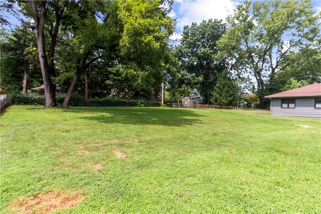 110 Manor Drive Property Photo 18