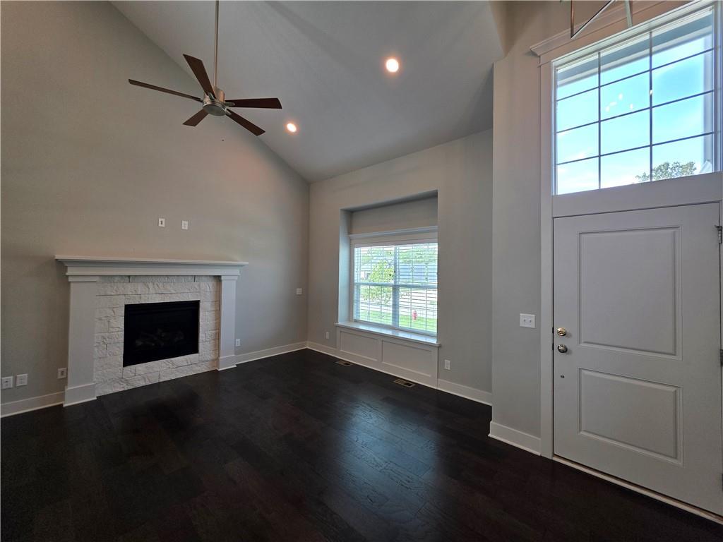 1116 Sw Whispering Willow Way Property Photo 6