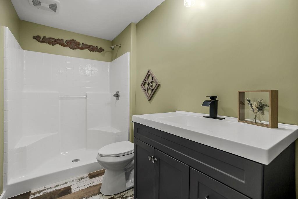 211 Hillside Drive Property Photo 22