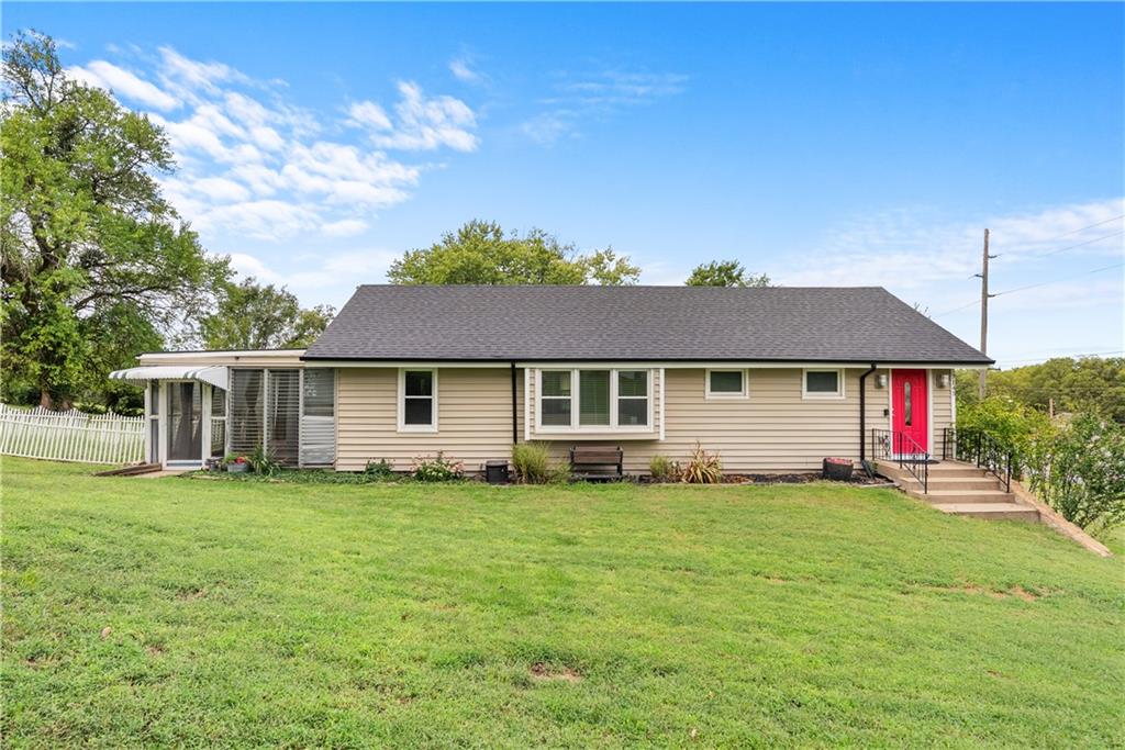 7145 Gibbs Road Property Photo