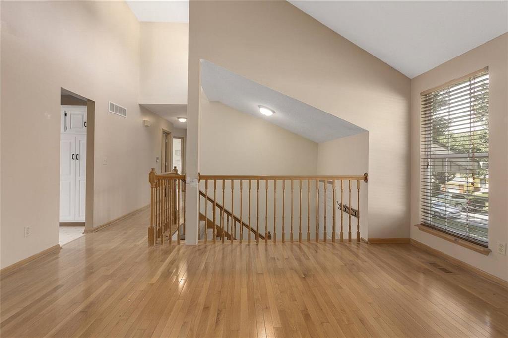9013 W 48th Terrace Property Photo 11