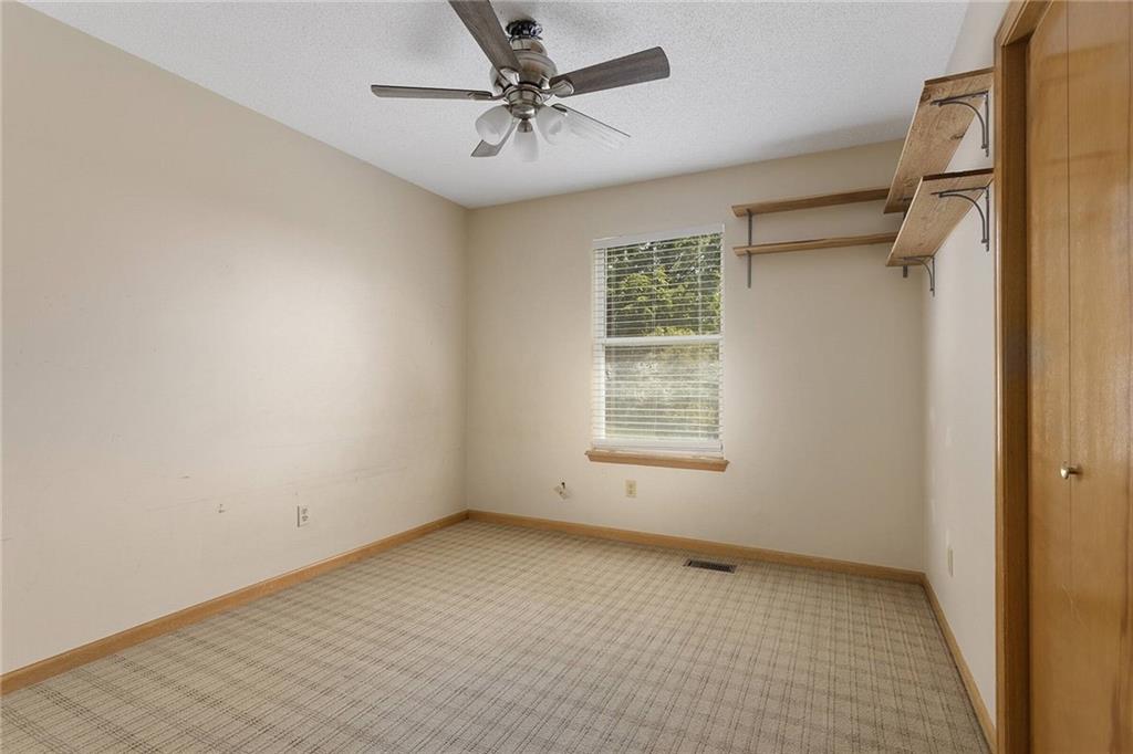 9013 W 48th Terrace Property Photo 15