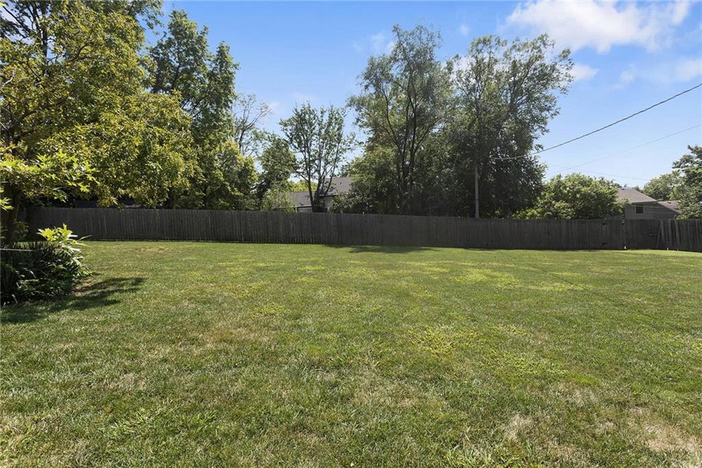 9013 W 48th Terrace Property Photo 35