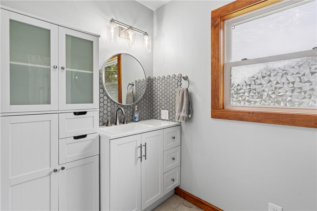 214 N Center Street Property Photo 14