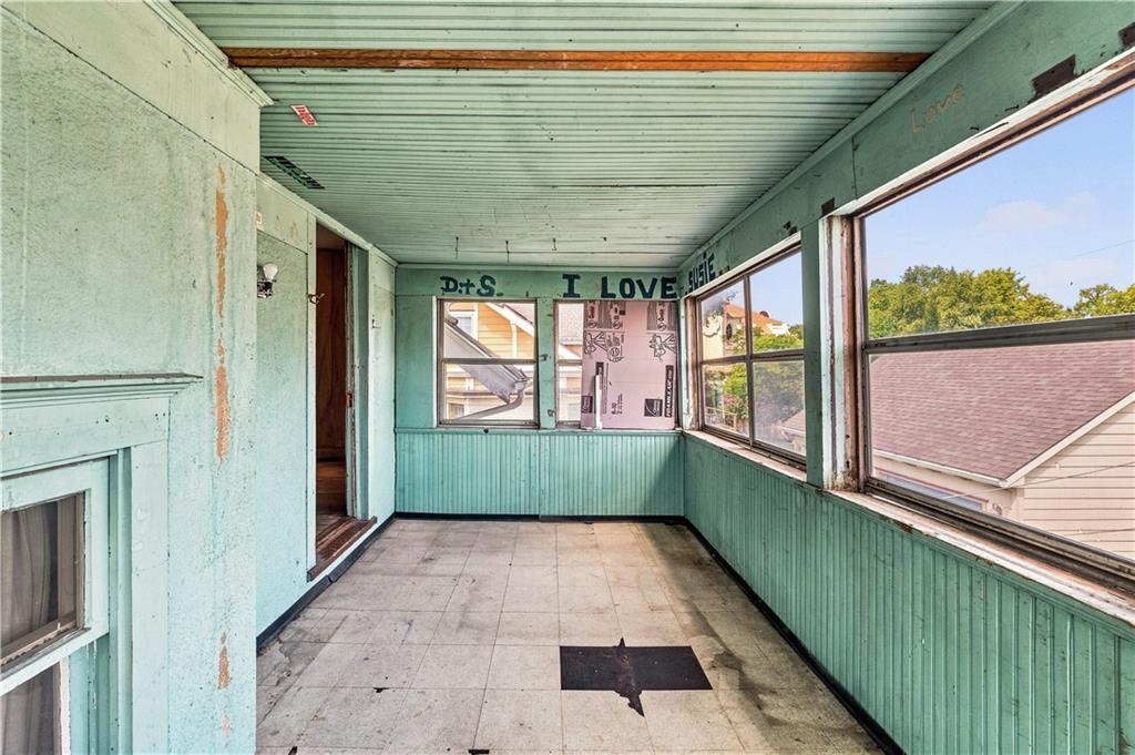40 E 52nd Street Property Photo 45
