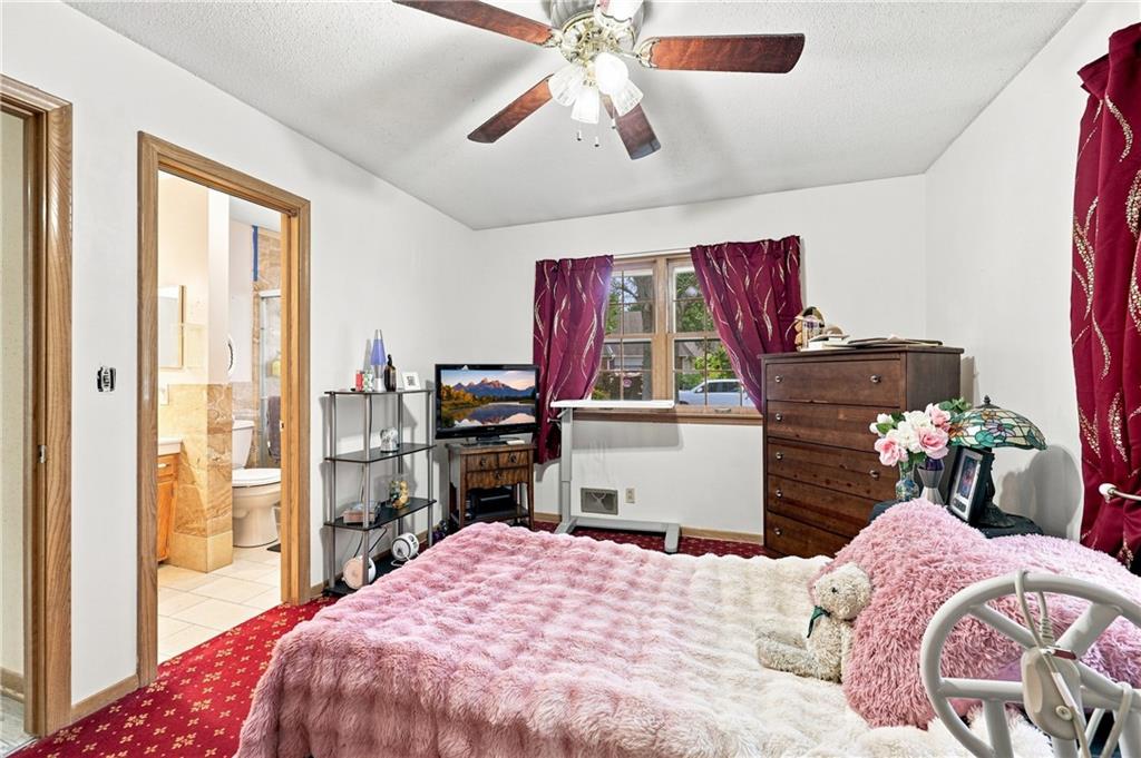 5207 Spring Avenue Property Photo 9