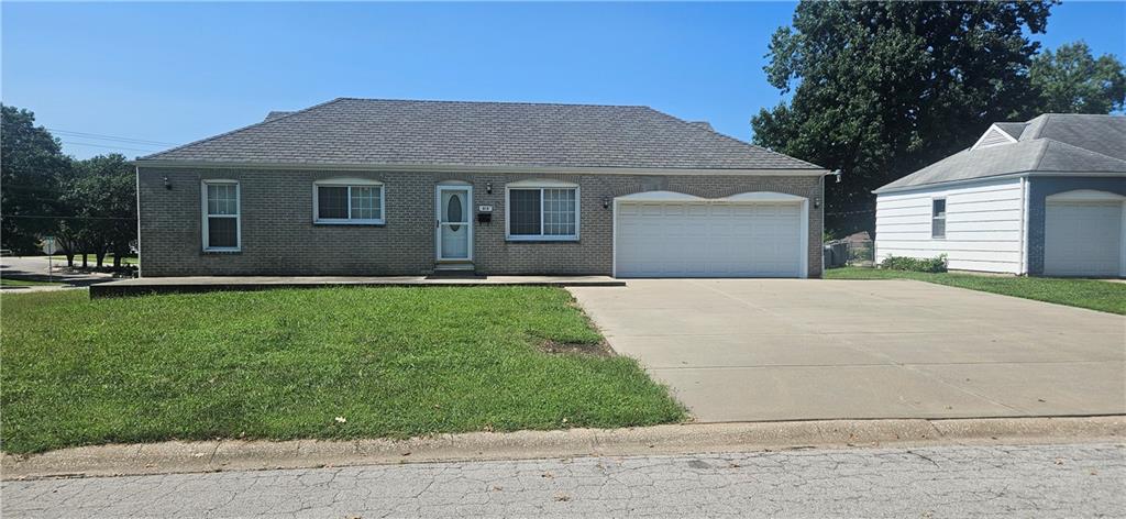 218 Sw Opal Drive Property Photo 3