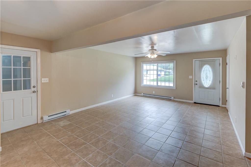 218 Sw Opal Drive Property Photo 9