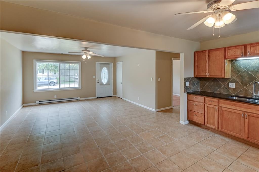 218 Sw Opal Drive Property Photo 11