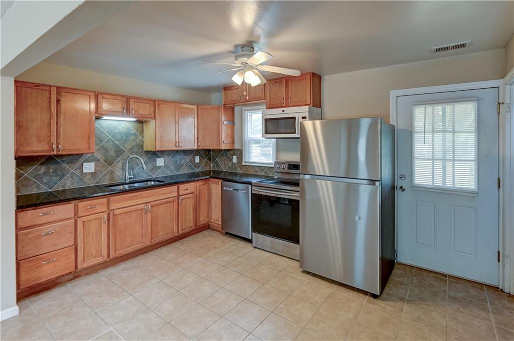 218 Sw Opal Drive Property Photo 13