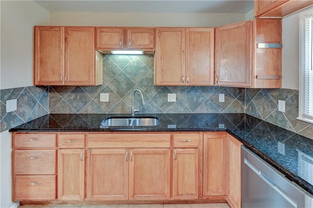 218 Sw Opal Drive Property Photo 15
