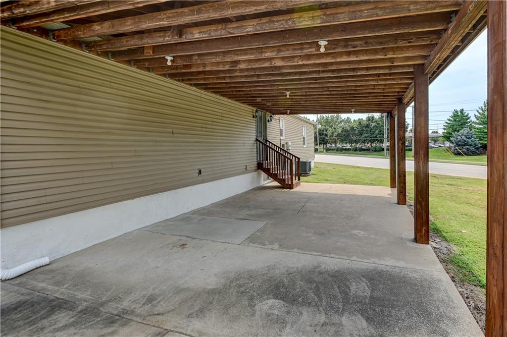 218 Sw Opal Drive Property Photo 45