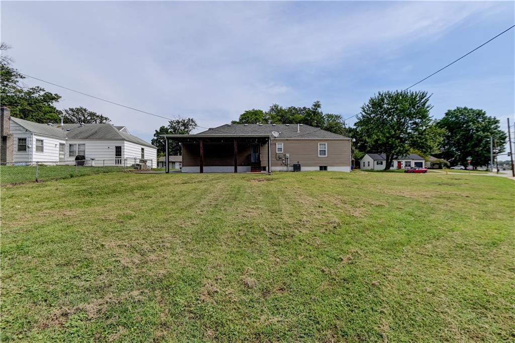 218 Sw Opal Drive Property Photo 49