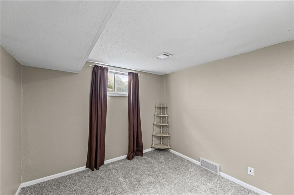 2009 E Arrowhead Drive Property Photo 30