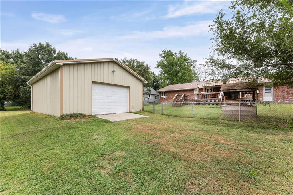 940 S Ash Street Property Photo 48