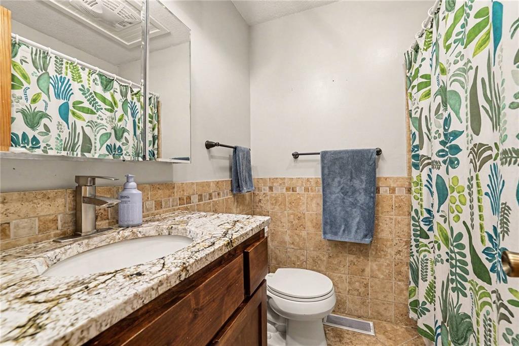 13744 Archer Road Property Photo 11