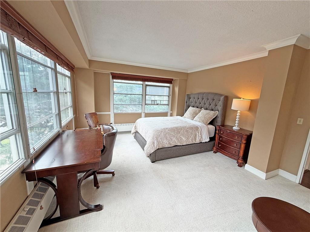 333 W Meyer Boulevard Property Photo 12
