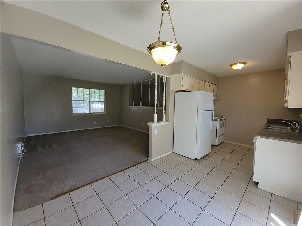 205 Ne Westwind Drive Property Photo 7