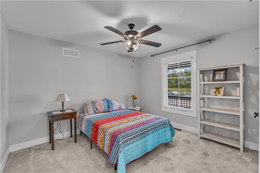 4814 Nature Avenue Property Photo 33