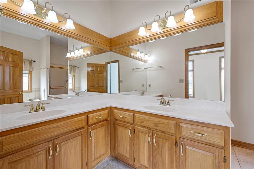 15613 Cedar Lane Property Photo 13
