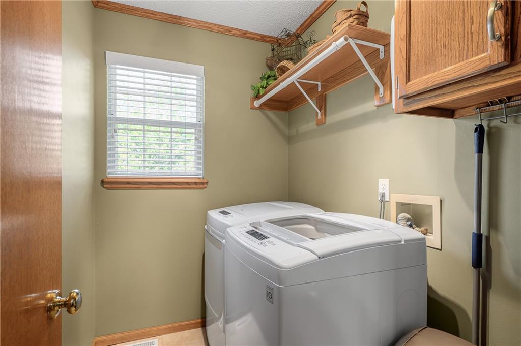 4512 Ne Webster Drive Property Photo 14