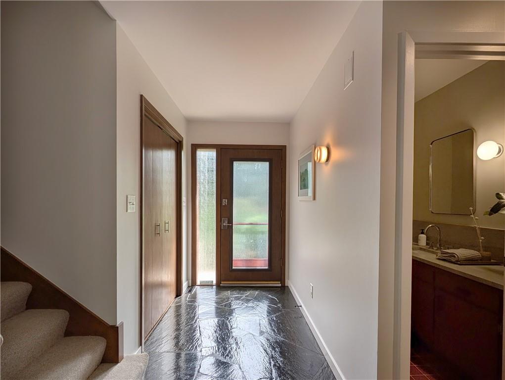 10050 Roe Avenue Property Photo 5