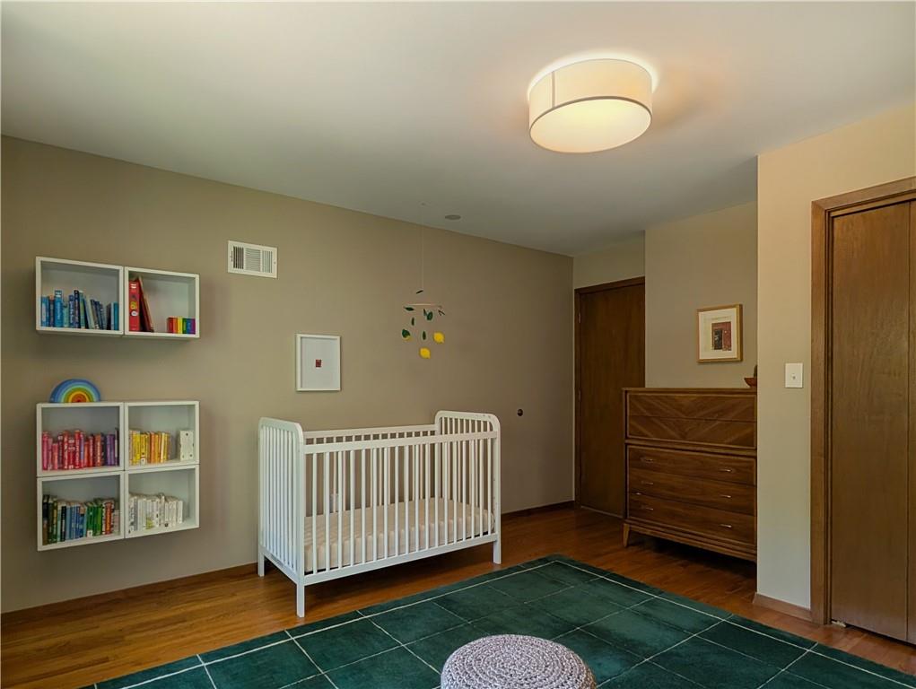 10050 Roe Avenue Property Photo 39